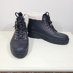 Chooka Men waterproof black tie up boots with sherling fur cuff NWT Size 10